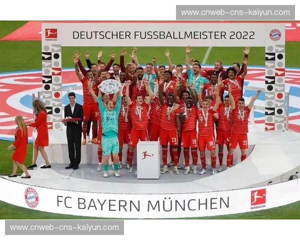 足球历史展览在慕尼黑开幕，展示德甲六十年发展历程